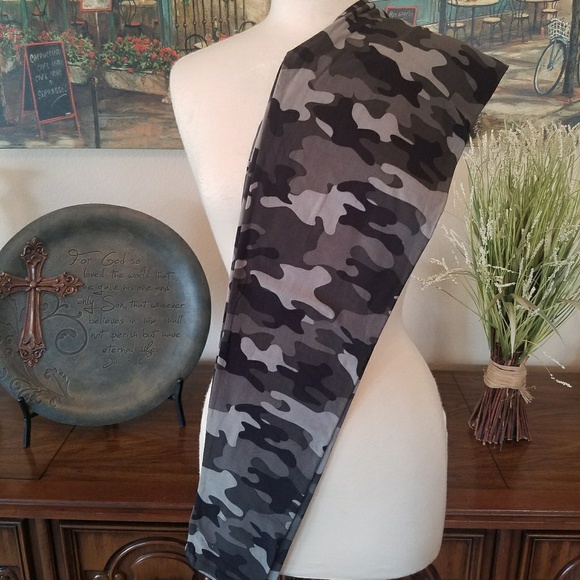 Camo grey leggings - Picture 2 of 3